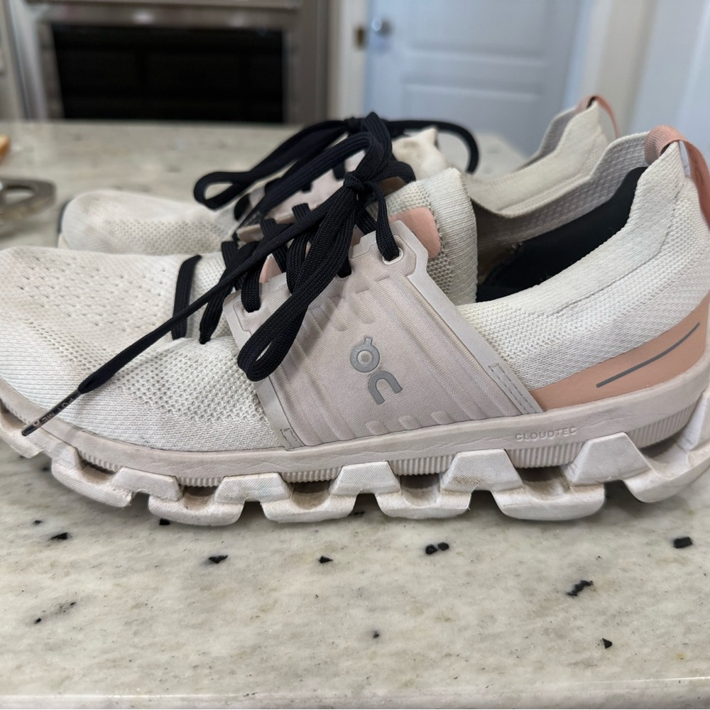 On Running- Cloudswift- Women's Cream and Pink Athletic Shoes